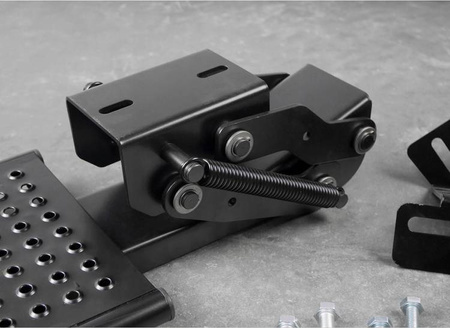 Hátsó lökhárító alatti lépcső Toyota Hilux 05-15