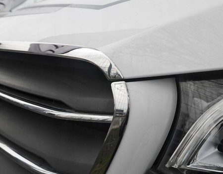 Mercedes Sprinter W907 18+ első rács keret