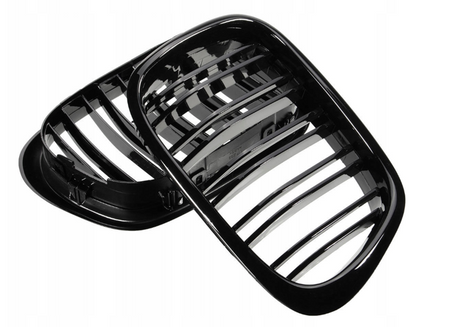 Vese grill BMW E39 96-03 fényes fekete Mpower