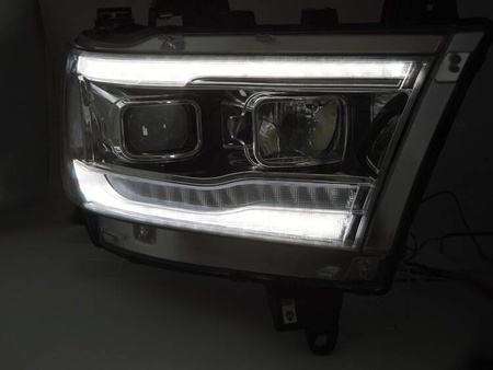 Fényszórók Dodge Ram 19-22 krómozott cső seq