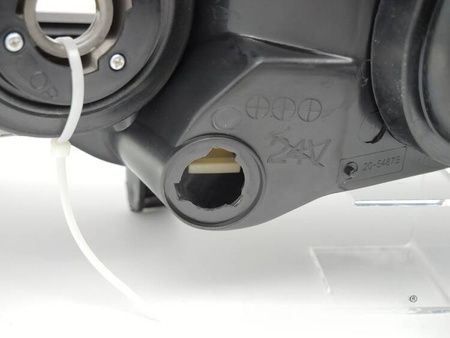 Fényszóró lámpa bal oldali fekete Opel Astra G 97-04