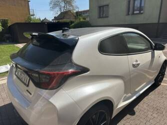 TETŐSPOILER TOYOTA YARIS GR GXPA16 2020- FEKETE