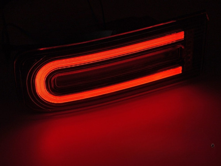 LED-es hátsó lámpák Mercedes W464 G-osztály 18- Fekete