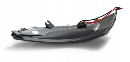 LED TÜKÖR ÚTMUTATÓ a RENAULT CLIO IV számára