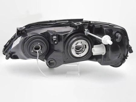 Fényszóró jobbra fekete Opel Astra G 97-04-hez