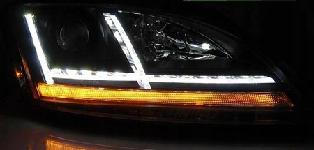 Audi TT fényszórók 06-10 8j fekete led dts
