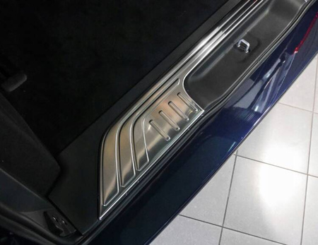 Belső csomagtartó védő szalag MERCEDES VITO W447 2014-