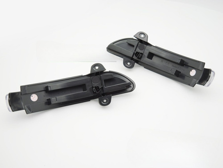 Oldalsó tükörjelzők Mercedes W211 C219 W221 C216