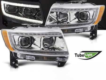 Fényszórók a Jeep Grand Cherokee 11-13-hoz