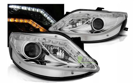 Fényszórók Seat Ibiza 6J 08-12 krómozott irányba led