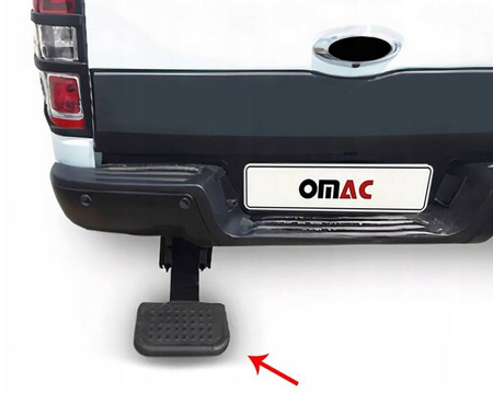 Hátsó lökhárító alatti lépcső Toyota Hilux 05-15