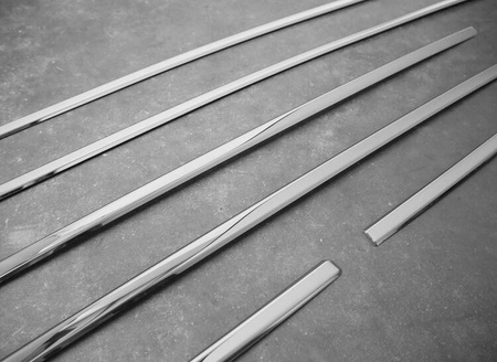 Oldalablak lécek Peugeot 2008 2020+