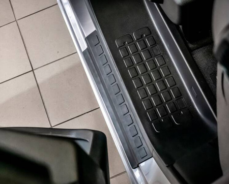 Védőburkolatok küszöbökhöz, küszöblécek PEUGEOT TRAVELER 2017- | ABS