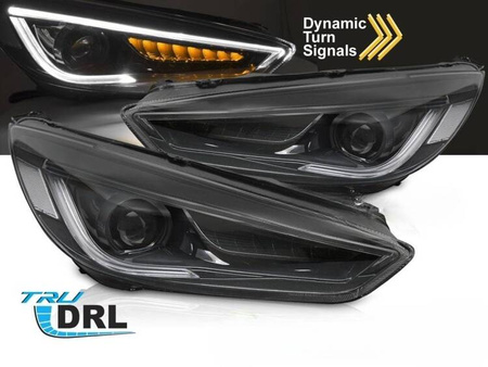 Első lámpák Ford Focus MK3 14-18 fekete LED-hez