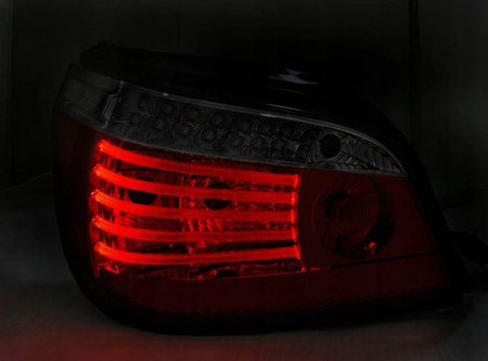 Bmw E60 07.03-07 piros füst Led Seq fények