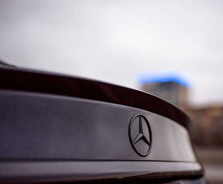 SPOILER MERCEDES W205 4D 15-18 ABSZ FÉNYES FEKETE