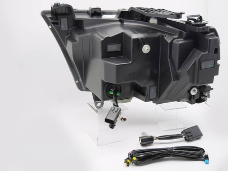 Dodge Ram 19-22 DRL LED-es fényszórók