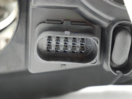 Jobb első lámpa Ford Transit Tourneo Customhoz