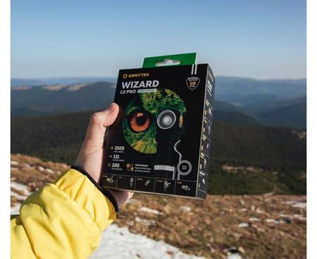 Armytek új Wizard C2 Pro LED fényszóró fehér