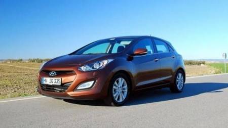 Hyundai i30 2012-2017 HB oldalsó ablakkeret Hyundai i30 2012-2017 HB